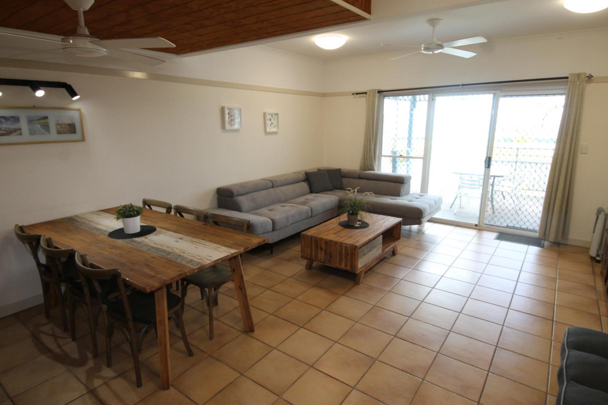 טאנגלומה Moreton Island Villas And Apartments חדר תמונה